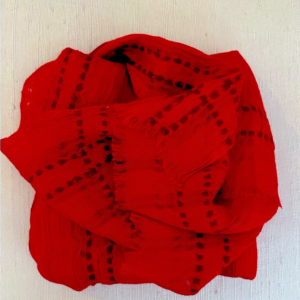 Beautiful RED Scarf by Eileen Fisher! 78% linen 18%Merino, 4% Cashmere! 27”x 82